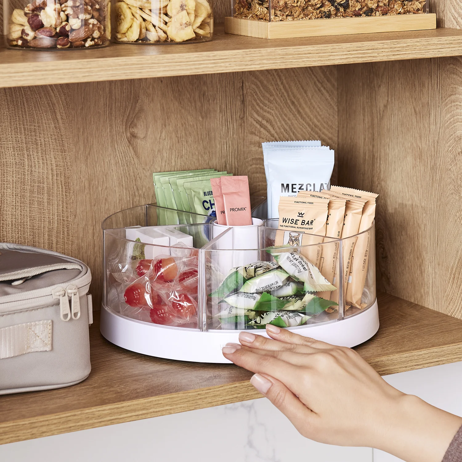 Turntable with 6 Bins